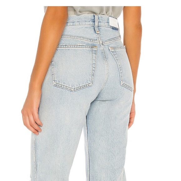 NWT RE/DONE Originals 90s High Rise Loose in Light Worn JEANS-size 28 - Picture 5 of 14